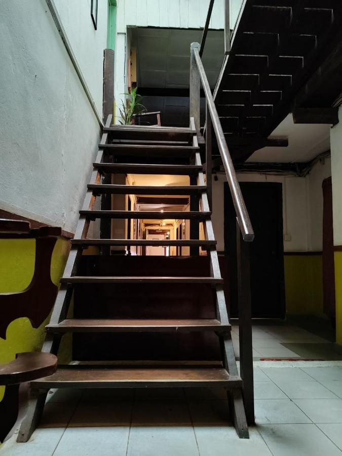 Soben Cafe Guesthouse & Restaurant Siem Reap Exterior photo